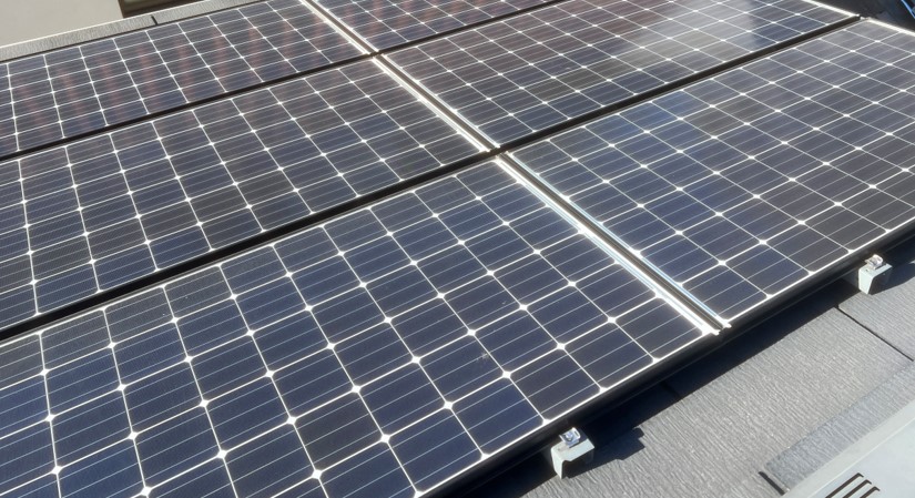船橋市 太陽光発電2.92kW・蓄電池9.8kWh設置工事｜コンパクト設計で光熱費削減を実現の施工写真