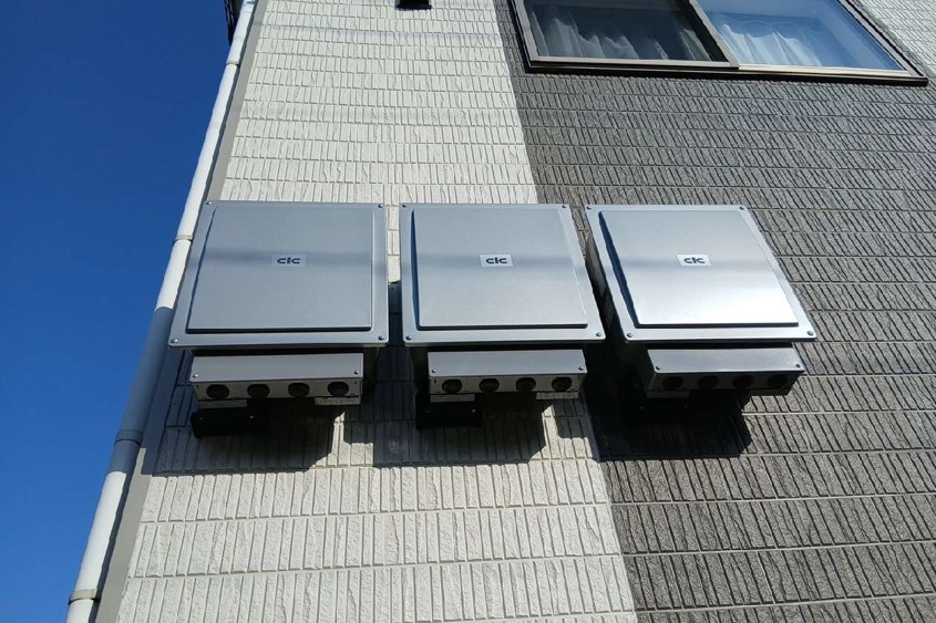船橋市 既設太陽光発電へハイブリッド蓄電池9.8kWh追加工事|卒FIT後の自家消費対策の施工写真