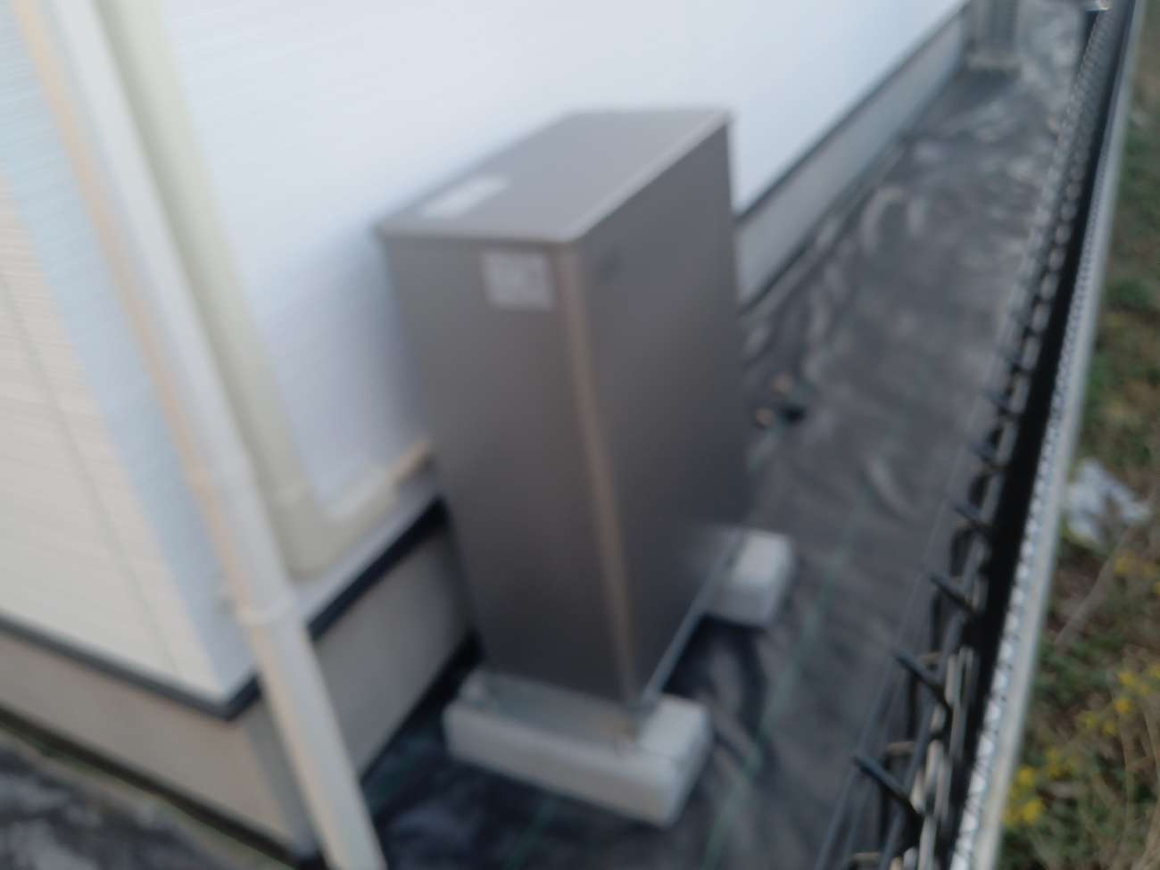 八千代市 既設太陽光発電への蓄電池12kWh追加工事｜停電対策・防災対策強化の施工写真