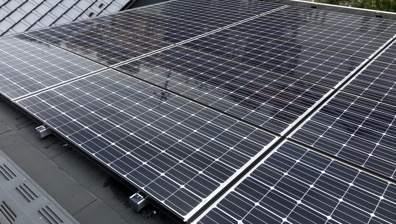 市川市 太陽光発電5.8kW・蓄電池9.8kWh設置工事|電気代削減と停電対策を両立の施工写真